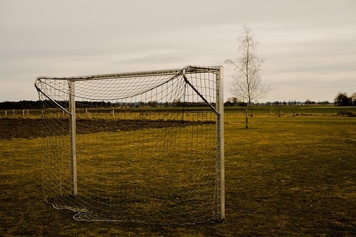 Football-2101738_640
