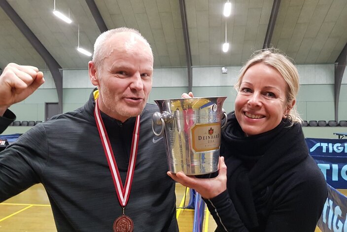 %c3%98m%20veteran%20klubpokal%202019%20-anders-quistgaard-leth-og-pia-toelh%c3%b8j-hiller%c3%b8d-bordtennis