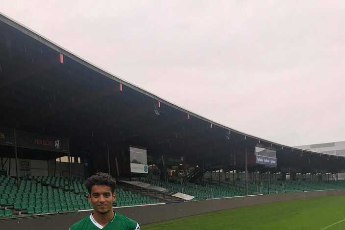 Debut%20til%20n%c3%a6stved%20dreng
