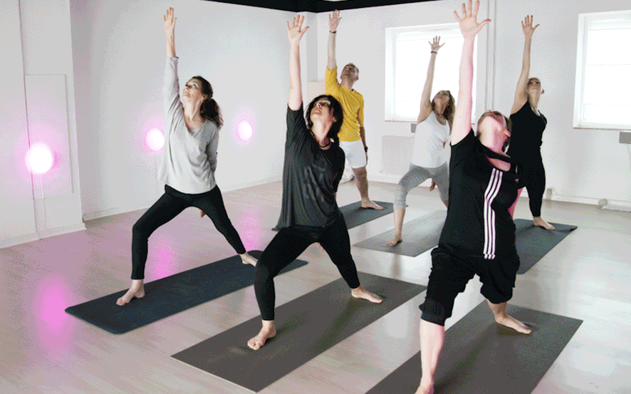 Kormvalyogaforsidegif%202