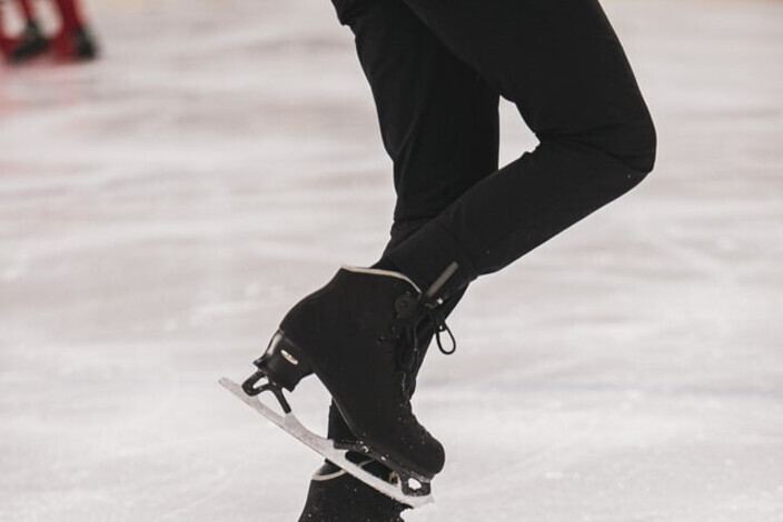 Black_skates