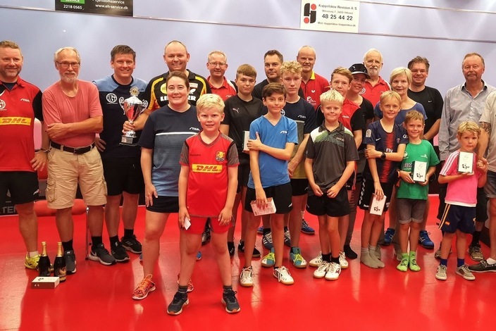 Klubmesterskaber%20hiller%c3%b8d%20gi%20bordtennis%202019