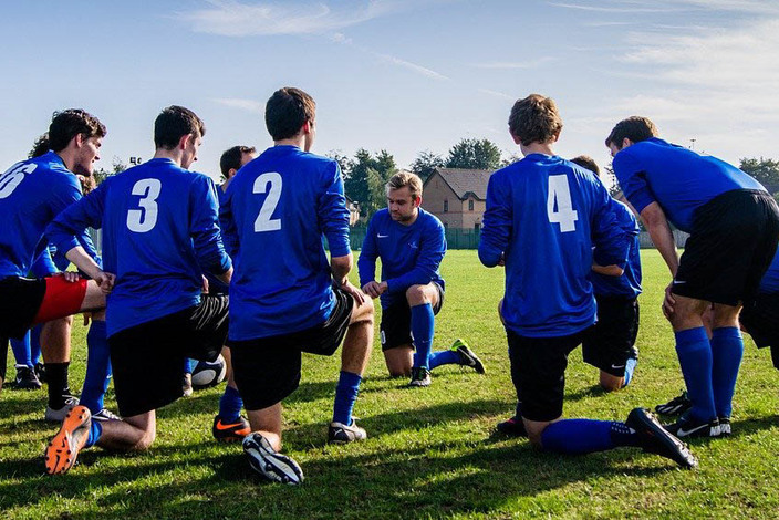 Team-807300_1280_edited