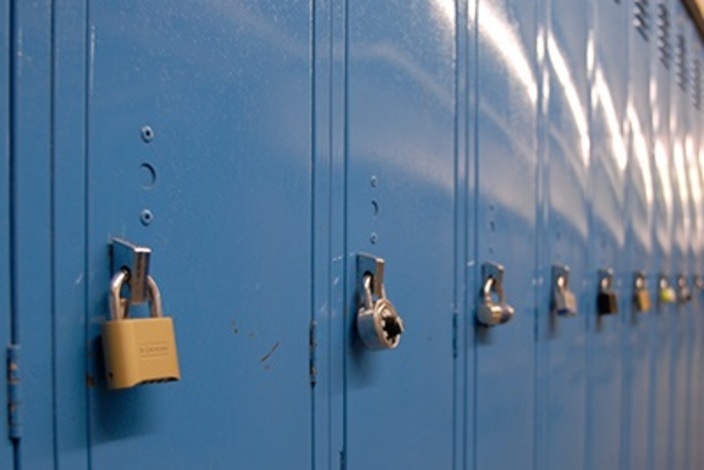 Lockerrentals_3_400x363