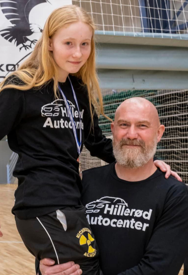 Hiller%c3%b8d%20autocenter