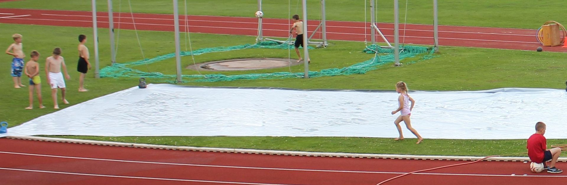 Wasserrutsche%20-%20der%20klassiker