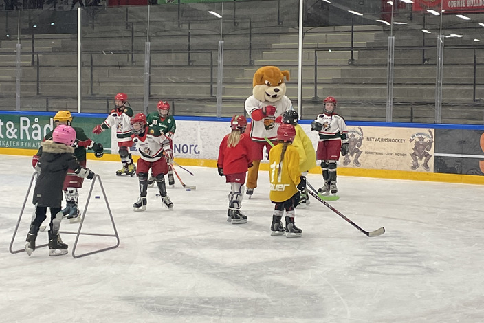Hockeyskolescottyafslutning