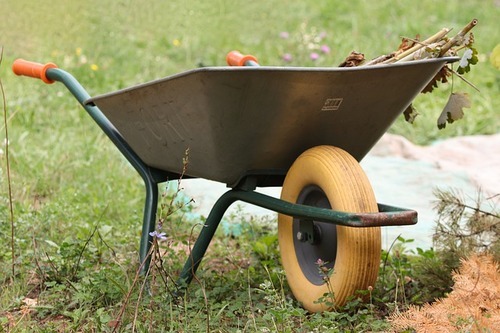 Wheelbarrows-g396d98bf6_640