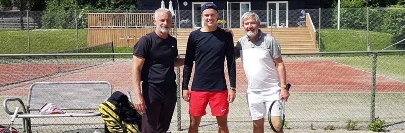 Stjernest%c3%b8v%20over%20rudersdal%20tennisklub