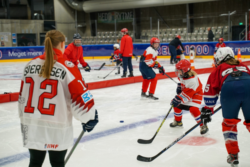 Ishockeyens%20dag%20september%202022-27%20%281%29