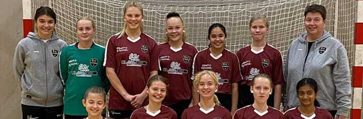 U13