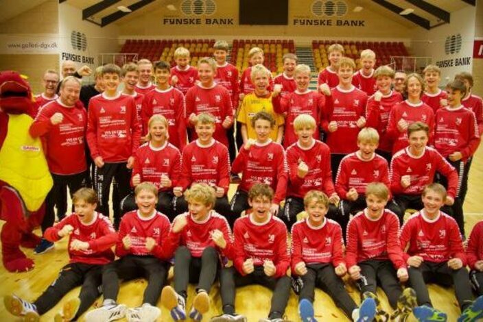 Gogs-u14-drenge-til-tops_5c0ff3f1d2ff0-600x373