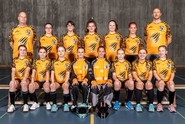 Juniorinnen_u17_mannschaftsbild-2