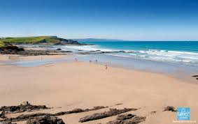 Crooklets Beach - 2025 Guide - Cornwall ...