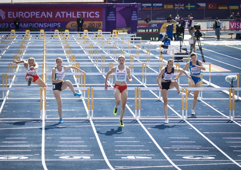running-4338238_1280.jpg